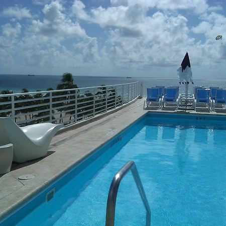 Strand Ocean Drive Suites Miami Beach Room photo